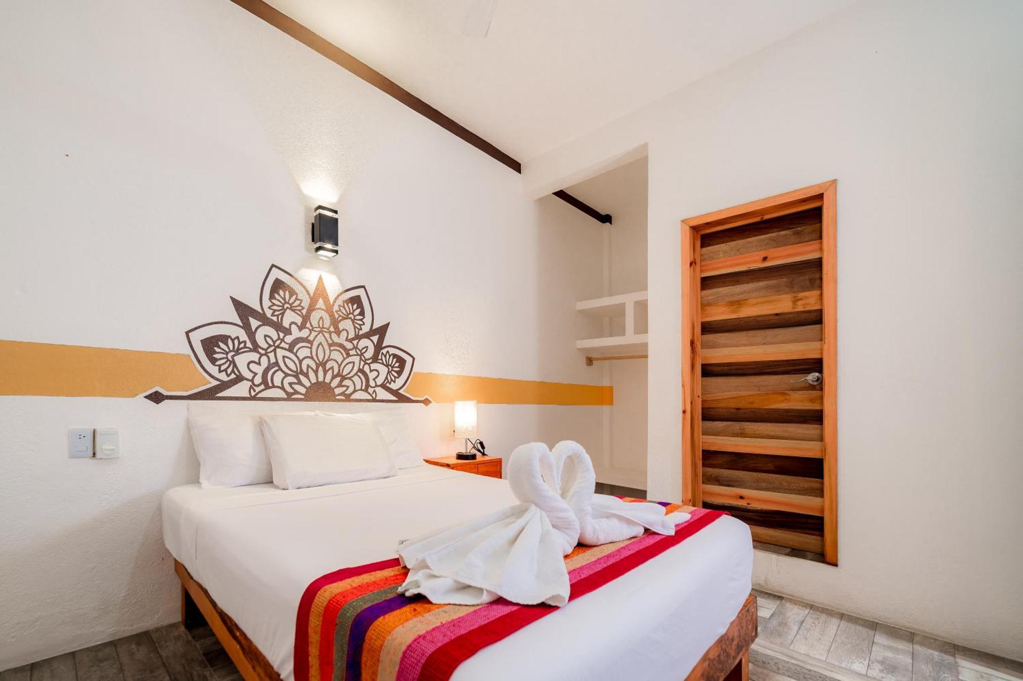 Hotel Axolotl Puerto Escondido  Exteriör bild